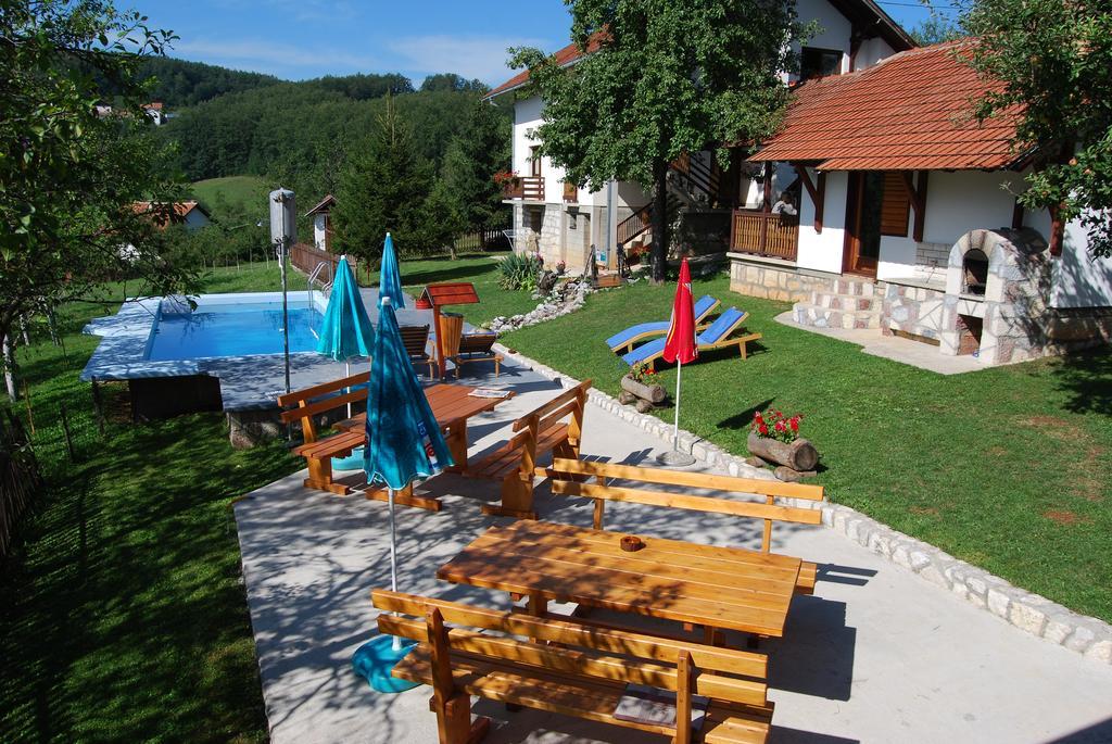 Seoski Turizam Melovic Rozanstvo Dış mekan fotoğraf